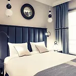Mercure Arc De Triomphe Wagram 4* Parigi