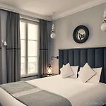 Mercure Arc De Triomphe Wagram