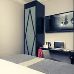 Hotel Mercure Arc De Triomphe Wagram Parigi