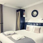 Hotel Mercure Arc De Triomphe Wagram 4*