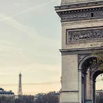 Mercure Arc De Triomphe Wagram Hotel