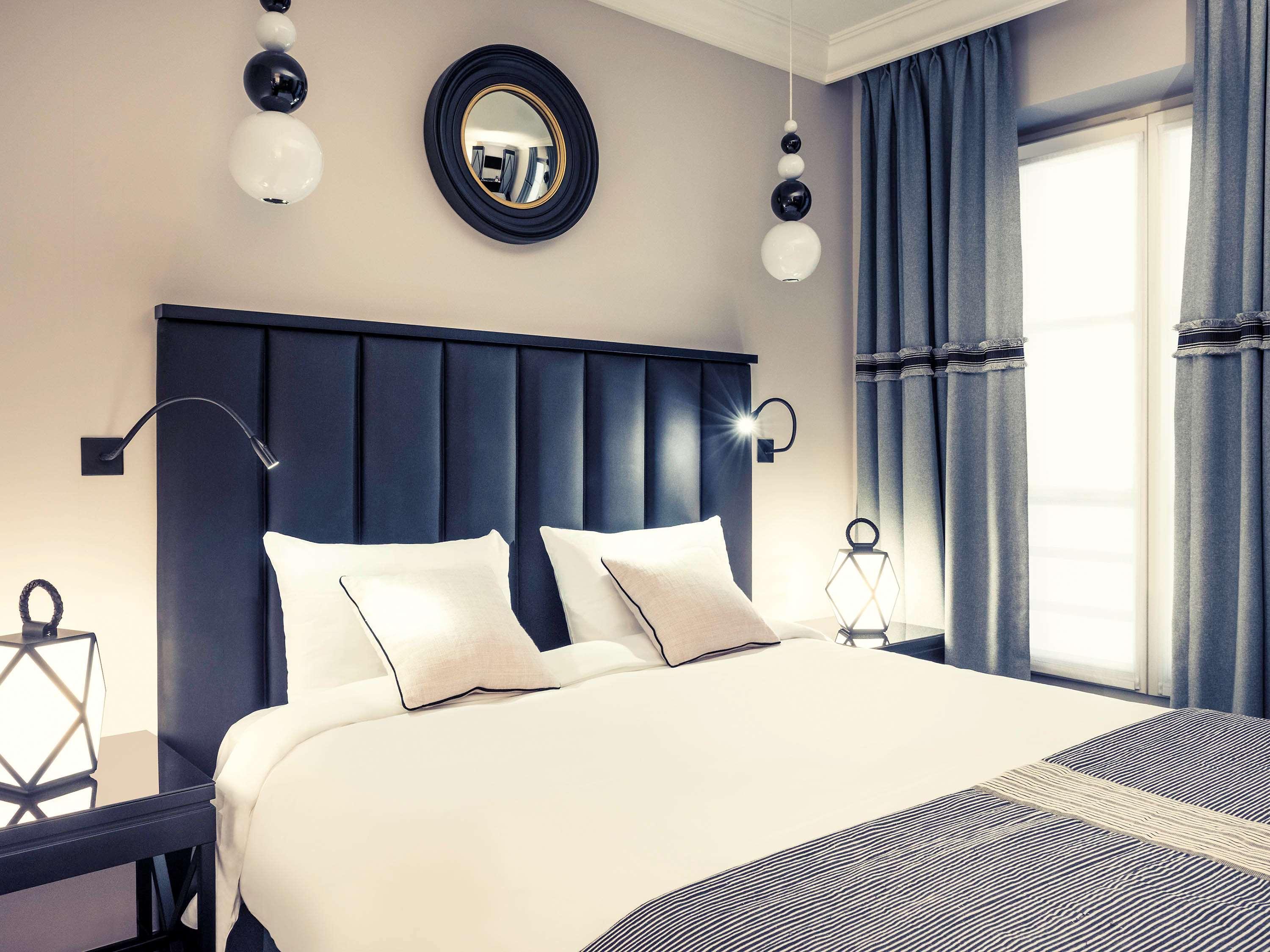 Mercure Arc De Triomphe Wagram 4* Parigi