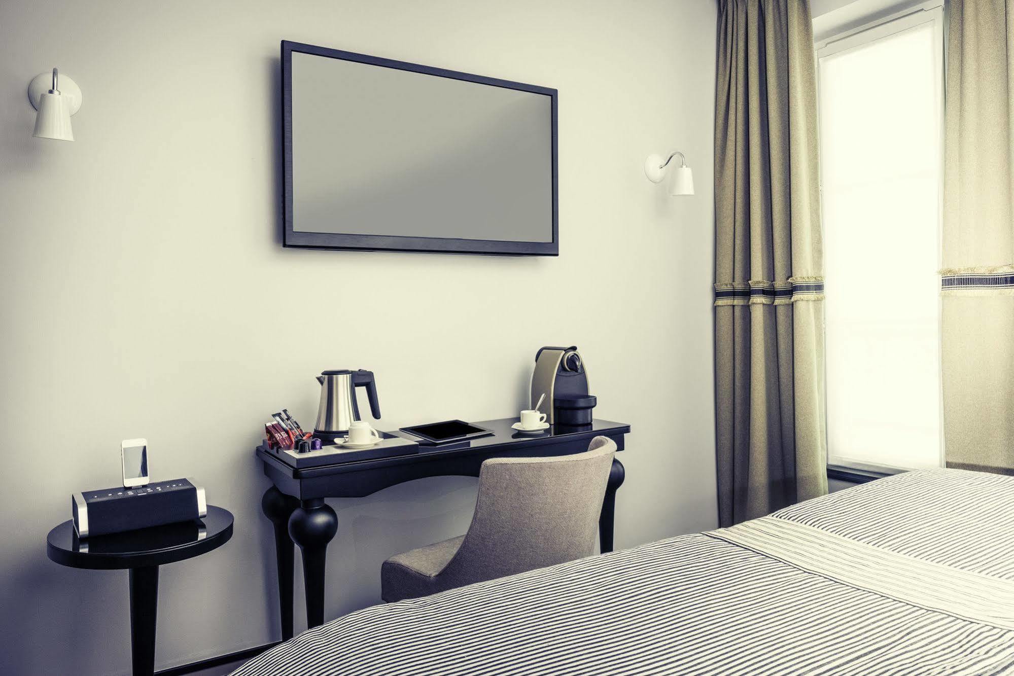 Hotel Mercure Arc De Triomphe Wagram Parigi
